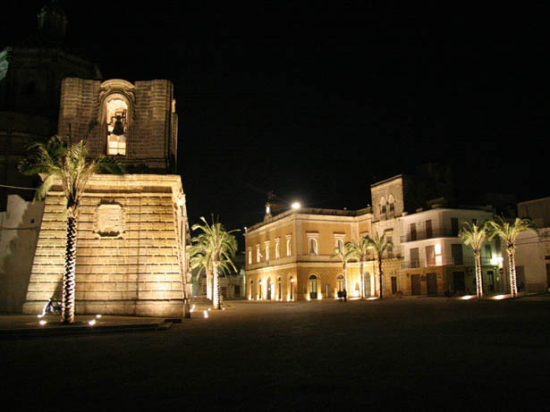 Piazza Libertà a Campi Salentina